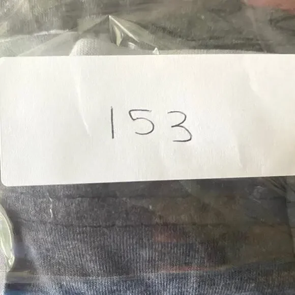 Disney Parks Mickey Mouse Shirt Women’s Size XL Gray Graphic Walt Disney World - Picture 4 of 4